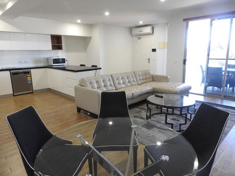 Phillip Island Towers - Perths Hotel 4