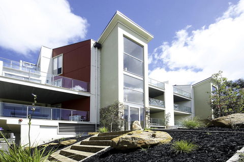 Phillip Island Towers - Perths Hotel 27