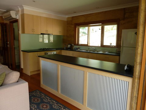 Bundjil Studio - Perths Hotel 16