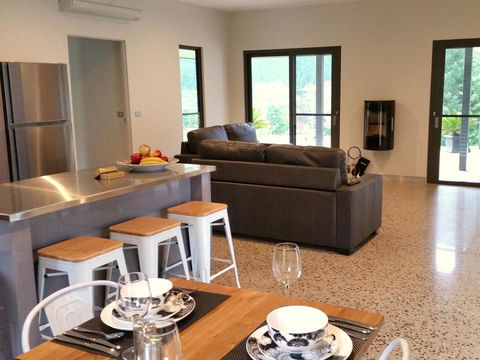 3 Bells Alpine Cottage - Perths Hotel 15