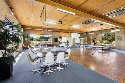 Lakeside Country Club - Perths Hotel 9