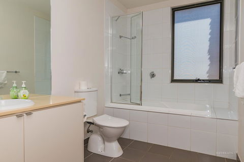 1 Sunset Place - Perths Hotel 15