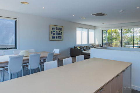 1 Sunset Place - Perths Hotel 6