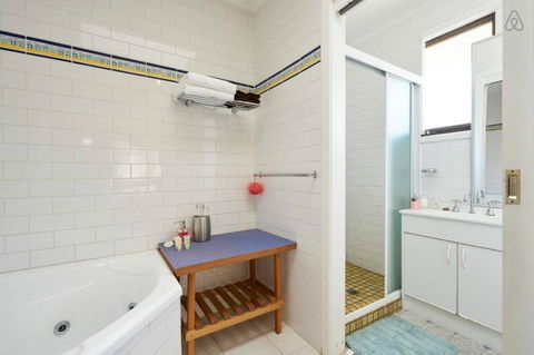 Cottages For Two - Perths Hotel 13