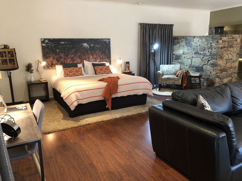 Minni Gums - Perths Hotel 19