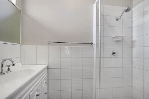 Hybiscus Waterfront Apartments - Perths Hotel 12