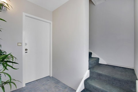 Hybiscus Waterfront Apartments - Perths Hotel 1