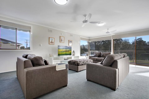Hybiscus Waterfront Apartments - Perths Hotel 8