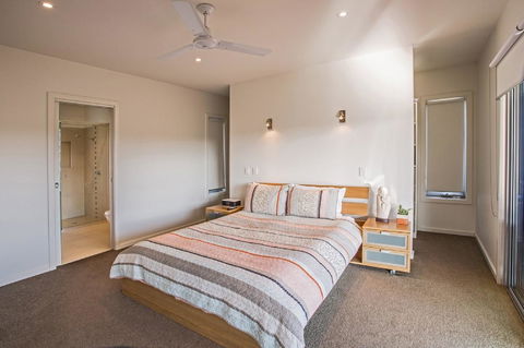 Saltwater Breeze Retreat - Perths Hotel 16