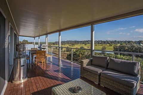 Saltwater Breeze Retreat - Perths Hotel 7