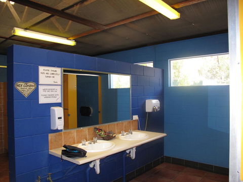 Cool Bananas Backpackers - Perths Hotel 44