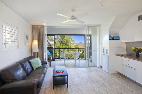 Noosa Blue Resort - Perths Hotel 3