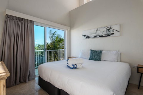 Noosa Blue Resort - Perths Hotel 14