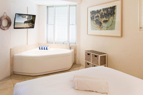 Noosa Blue Resort - Perths Hotel 26