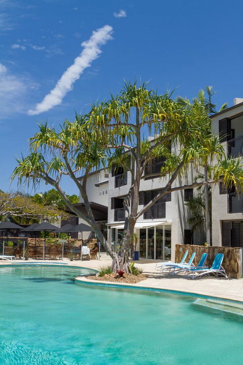 Noosa Blue Resort - Perths Hotel 30
