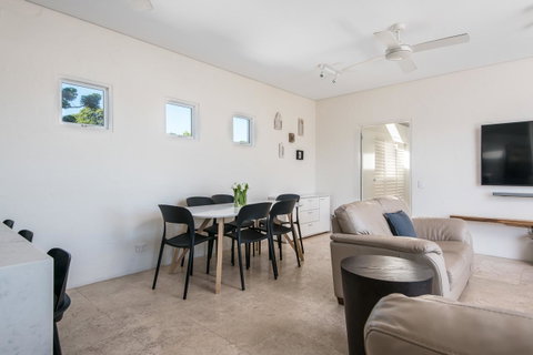 Noosa Blue Resort - Perths Hotel 10