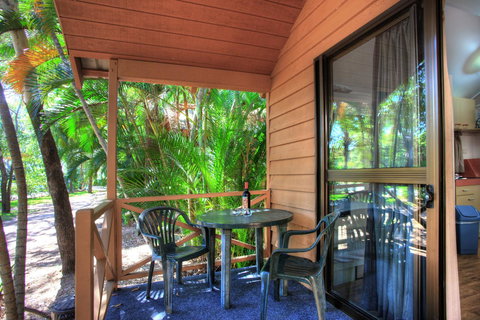 Captain Cook Holiday Village 1770 - Perths Hotel 2