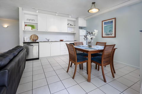 Coloured Sands - Rainbow Beach Resort - 5 Mins To Beach - Perths Hotel 3