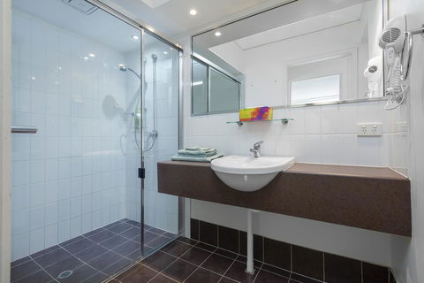 Coloured Sands - Rainbow Beach Resort - 5 Mins To Beach - Perths Hotel 9