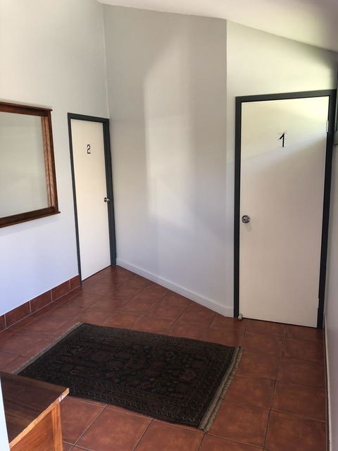 Backpackers At 1770 - Perths Hotel 10