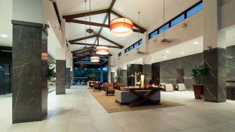 Luxury Apartments At Temple Resort And Spa Port Douglas - Perths Hotel 3