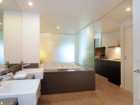 Luxury Apartments At Temple Resort And Spa Port Douglas - Perths Hotel 37