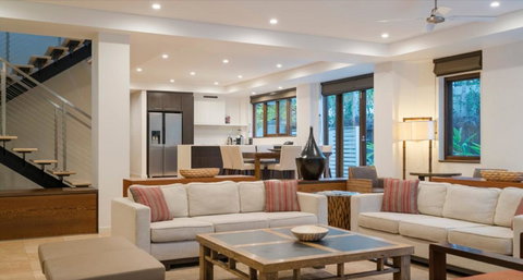 Luxury Apartments At Temple Resort And Spa Port Douglas - Perths Hotel 17