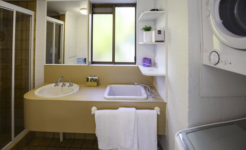 Ocean Breeze Resort - Perths Hotel 34