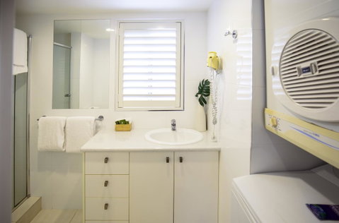 Ocean Breeze Resort - Perths Hotel 31