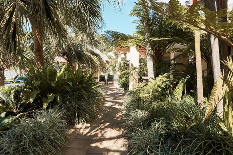 Sea Change Beachfront Apartments - Perths Hotel 19