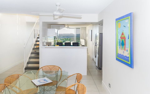 Noosa Hill Resort - Perths Hotel 16