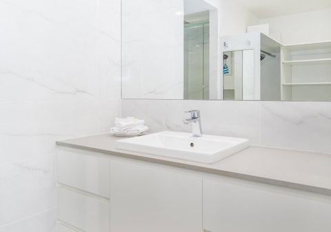 Noosa Hill Resort - Perths Hotel 24