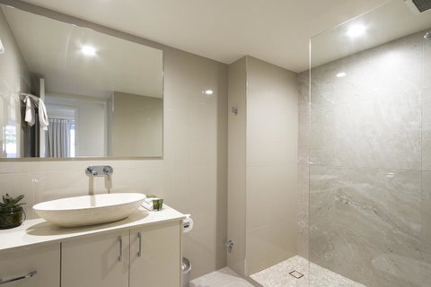 Noosa Hill Resort - Perths Hotel 5