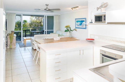 Noosa Hill Resort - Perths Hotel 35
