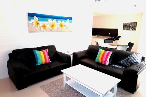 Myuna Holiday Apartments - Perths Hotel 8