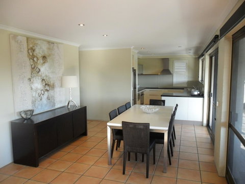 Myuna Holiday Apartments - Perths Hotel 14