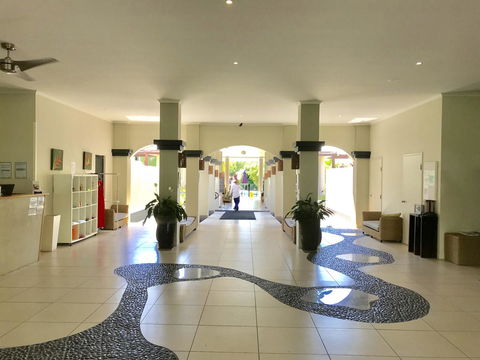 Mango Lagoon Sunbird Retreat - Perths Hotel 9