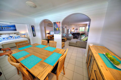 Mango Lagoon Sunbird Retreat - Perths Hotel 10