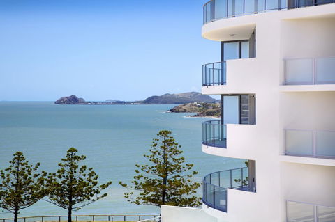 Oshen Holiday Apartments Yeppoon - Perths Hotel 0
