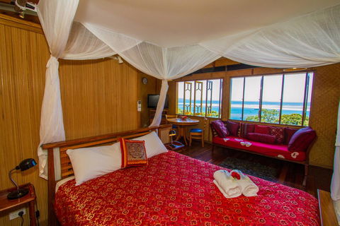 1770 Beach Shacks - Perths Hotel 10