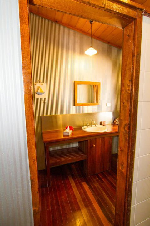 1770 Beach Shacks - Perths Hotel 5