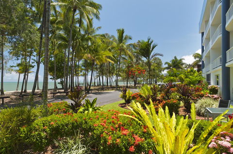 Agincourt Beachfront Apartments - Perths Hotel 26