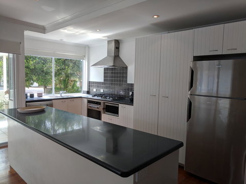 Sobraon ST - Perths Hotel 9