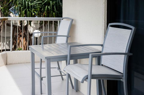 Coolum Caprice - Perths Hotel 11