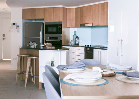 Rumba Beach Resort - Perths Hotel 2