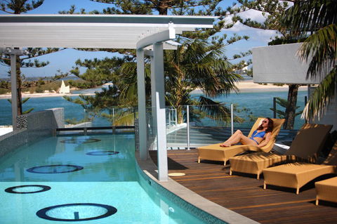 Rumba Beach Resort - Perths Hotel 0