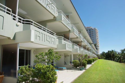 Poinciana 112 - Perths Hotel 9