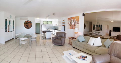 Poinciana 112 - Perths Hotel 14