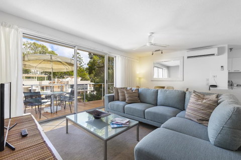 The Cove Noosa - Perths Hotel 11