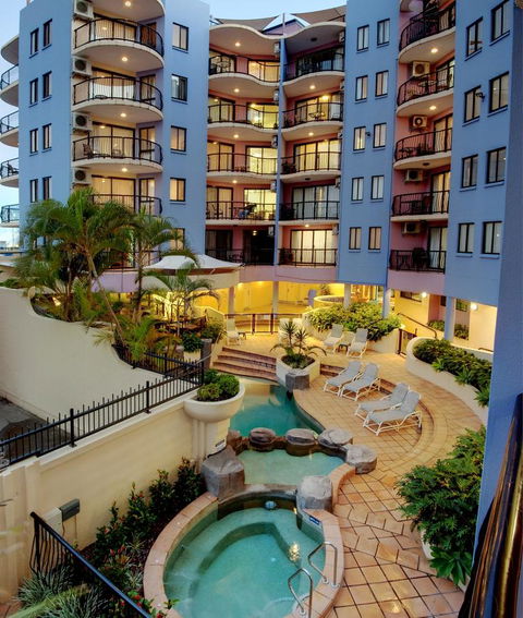Nautilus Resort Mooloolaba - Perths Hotel 4
